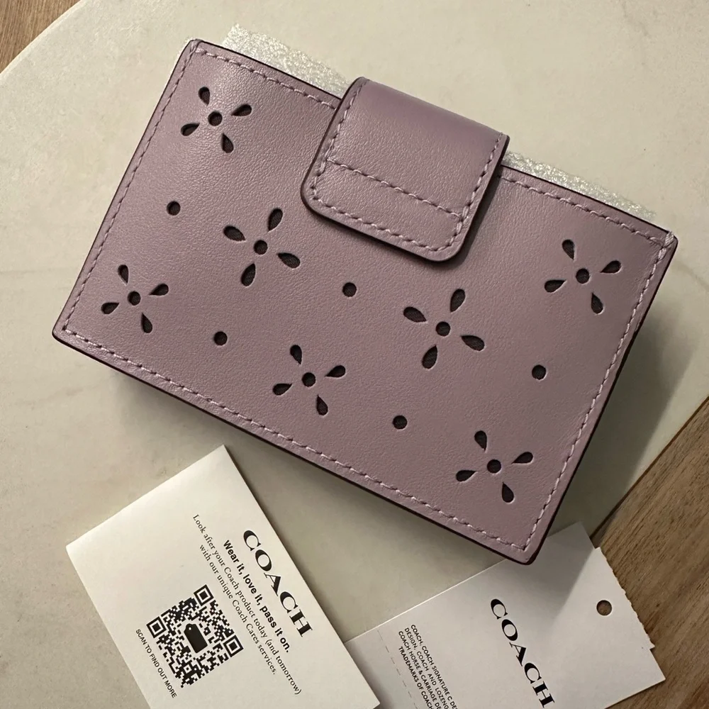 NWT! NEW! Coach Perforated Leather Accordion Card Case Purple Women